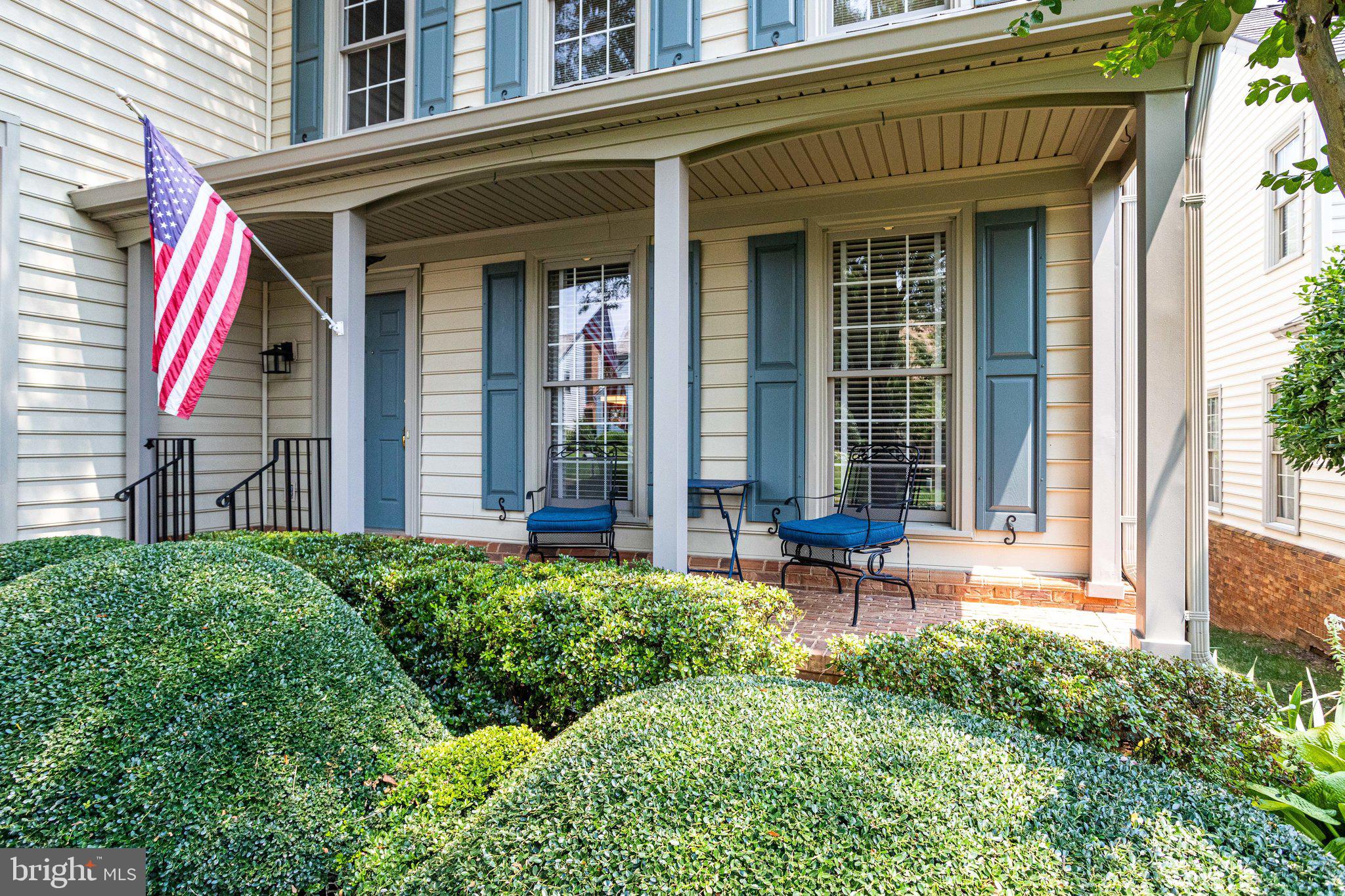 9706 Hidden Valley Road Vienna, VA 22181 - Photo 4 of 62