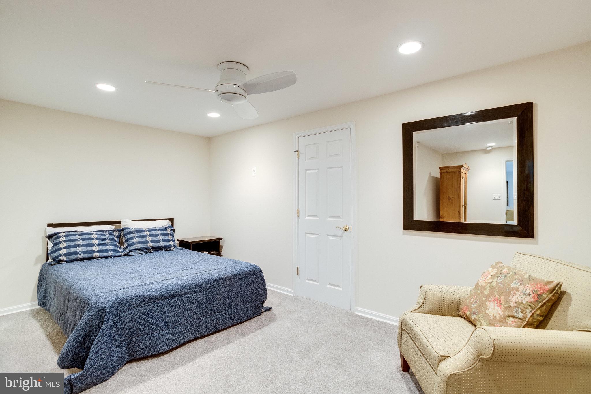 9706 Hidden Valley Road Vienna, VA 22181 - Photo 50 of 62 Bedroom #5