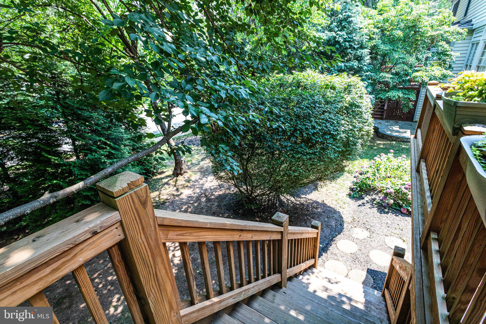 9706 Hidden Valley Road Vienna, VA 22181 - Photo 57 of 62