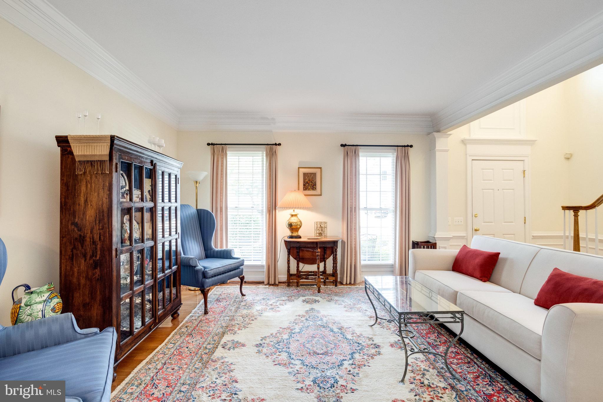 9706 Hidden Valley Road Vienna, VA 22181 - Photo 8 of 62