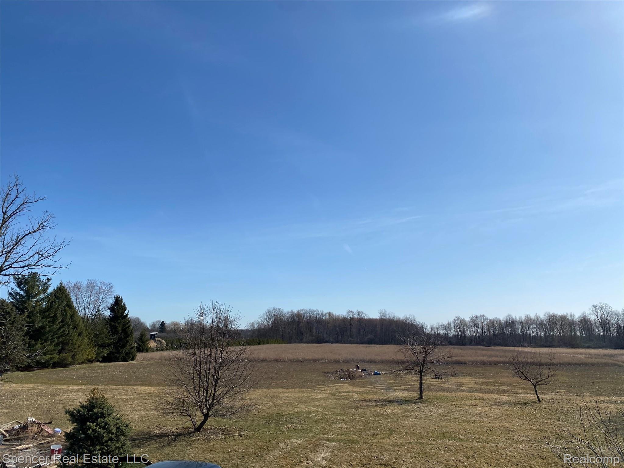 1986 Capac Road Allenton, MI 48002 - Photo 4 of 43 tempImageJ8fPeT.jpg
