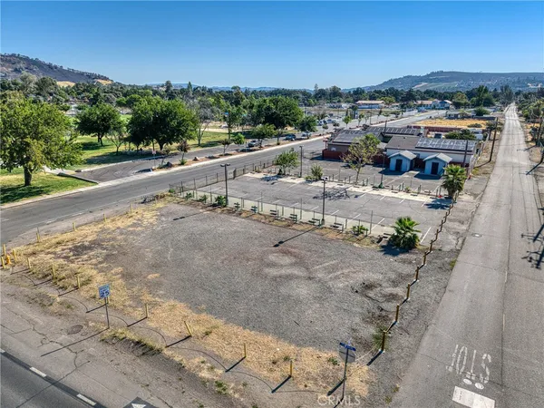 $279,000 | 14050 Division Avenue, Clearlake, CA 95422