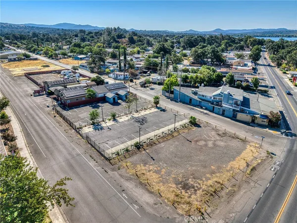 $279,000 | 14050 Division Avenue, Clearlake, CA 95422