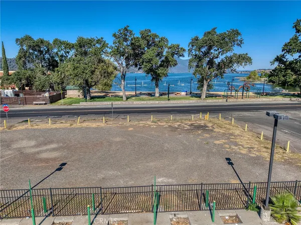 $279,000 | 14050 Division Avenue, Clearlake, CA 95422