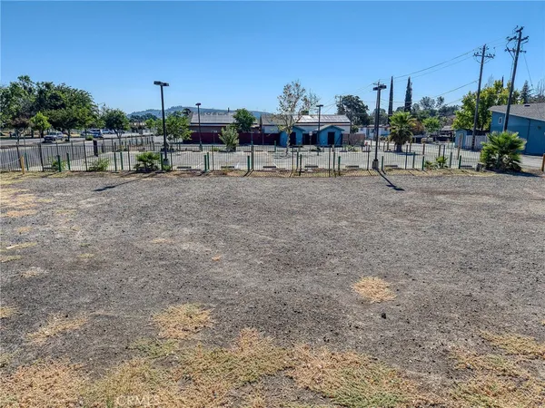 $279,000 | 14050 Division Avenue, Clearlake, CA 95422