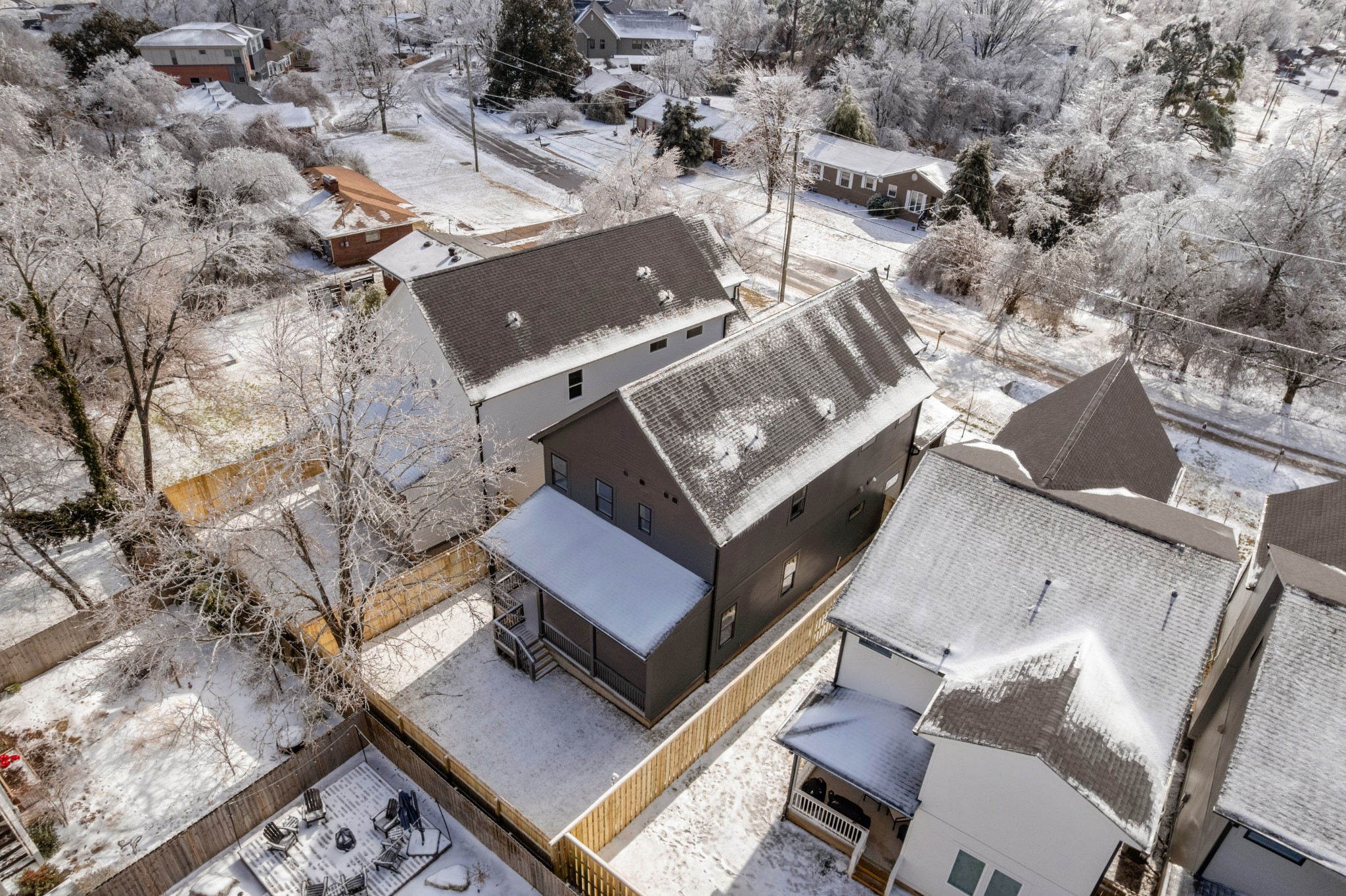 1037 Mitchell Road, Unit B Nashville, TN 37206 - Photo 51 of 51 an aerial view of a house with a yard