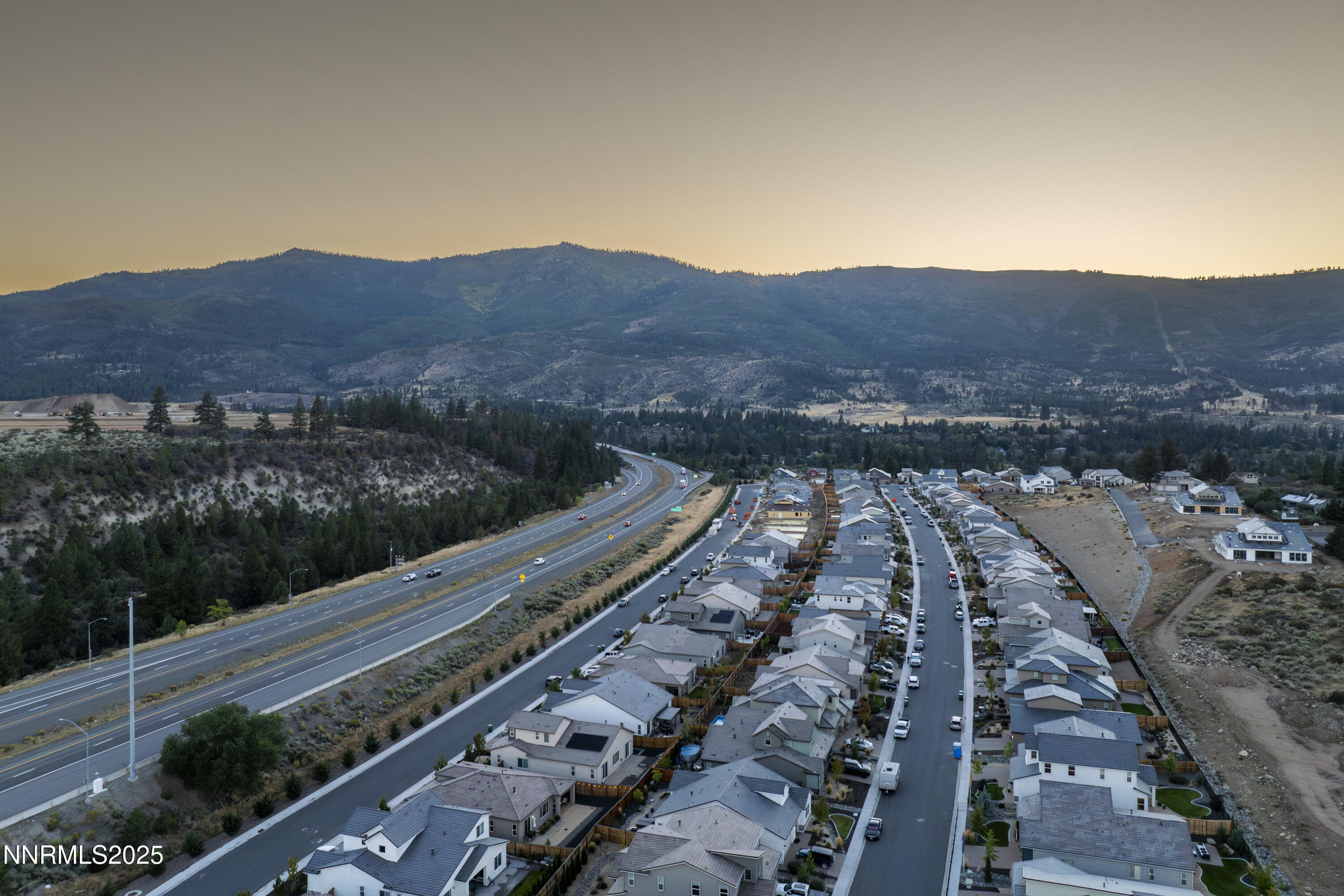 247 Starboard Drive Verdi, NV 89439 - Photo 37 of 41 a view of city and mountain