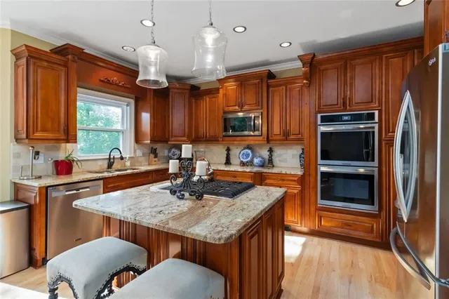 $1,050,000 | 3243 Chipping Wood Court, Milton, GA 30004