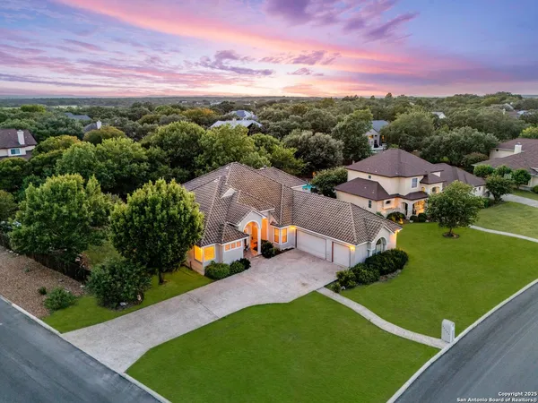 $950,000 | 30900 Wood Bine Way, Boerne, TX 78015