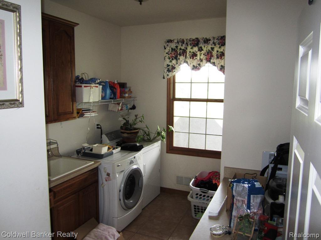 21829 31 Mile Road Ray, MI 48096 - Photo 15 of 31 IMG_0939.jpg