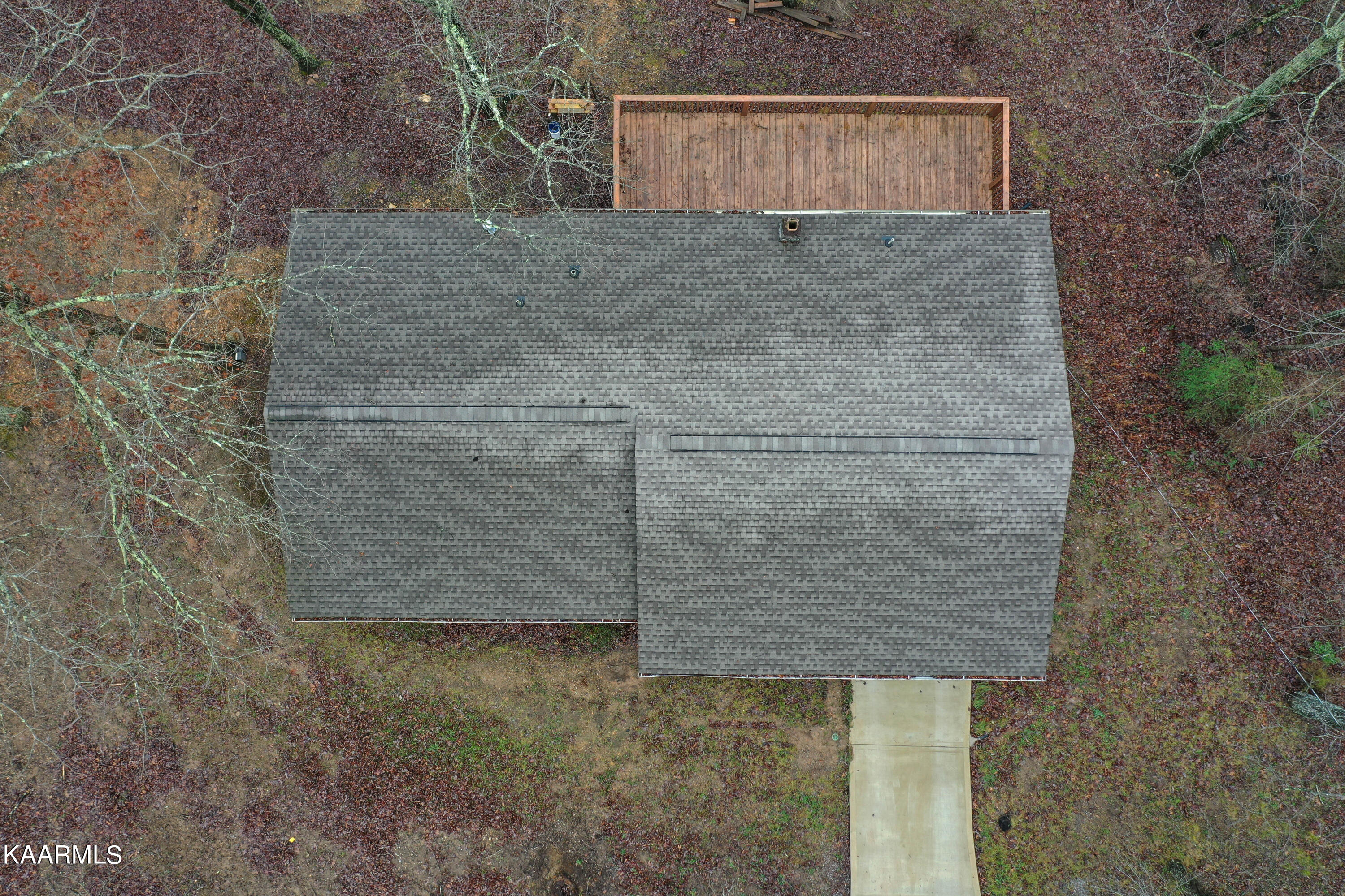 816 Stephens Road Rocky Top, TN 37769 - Photo 3 of 23 DJI_0174-2