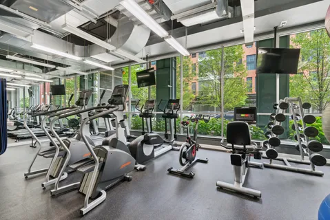 $474,900 | 845 North Kingsbury Street, Unit 315, Chicago, IL 60610