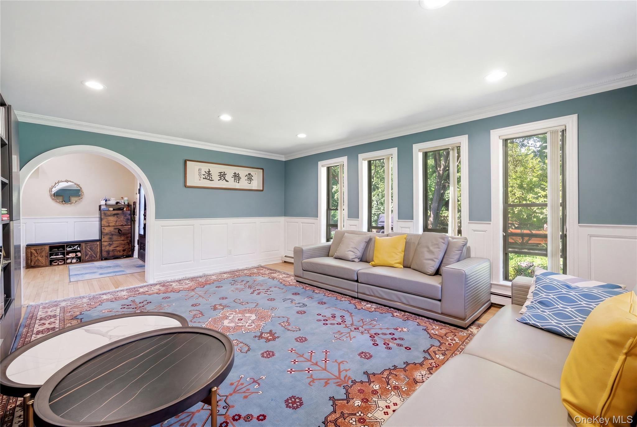 199 Cold Spring Road Syosset, NY 11791 - Photo 7 of 48