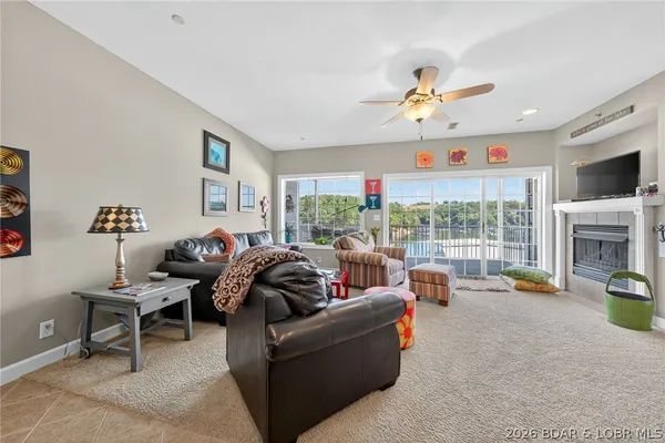 $369,900 | 68 Lighthouse Road, Unit 321, Lake Ozark, MO 65049