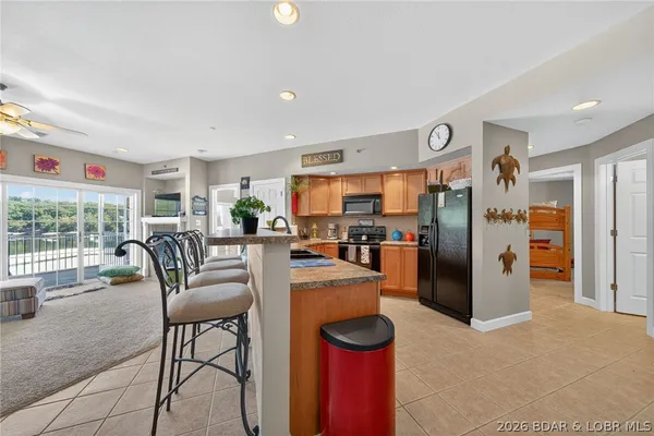 $369,900 | 68 Lighthouse Road, Unit 321, Lake Ozark, MO 65049