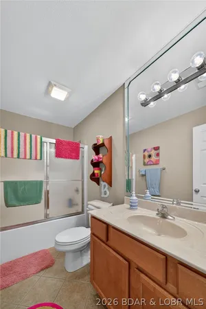 $369,900 | 68 Lighthouse Road, Unit 321, Lake Ozark, MO 65049