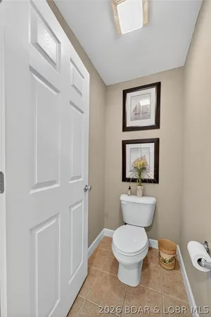 $369,900 | 68 Lighthouse Road, Unit 321, Lake Ozark, MO 65049