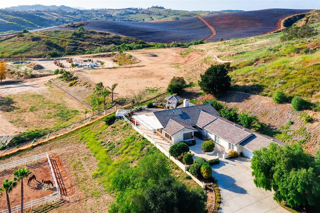 1020 Little Gopher Canyon Road Vista, CA 92084 - Photo 10 of 22