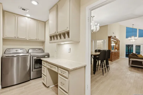 $2,995 | 4278 Putting Green, San Antonio, TX 78217