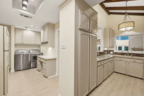 $2,995 | 4278 Putting Green, San Antonio, TX 78217