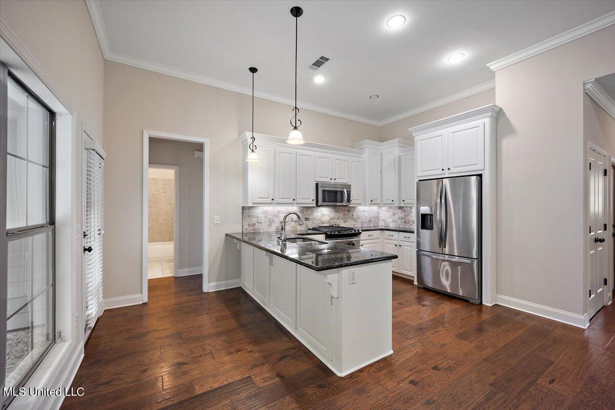 137 Hampton Place Madison, MS 39110 - Photo 8 of 23 09-HTP_7889