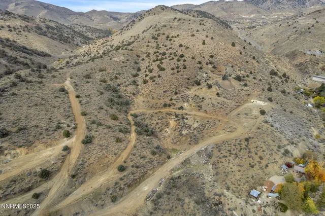 a close up of a snow on the road