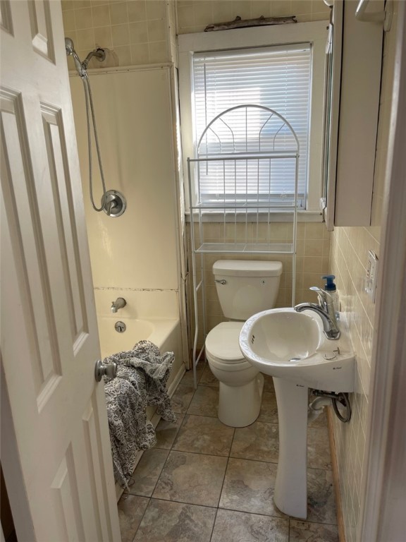 43 Winnapaug Road Westerly, RI 02891 - Photo 24 of 26