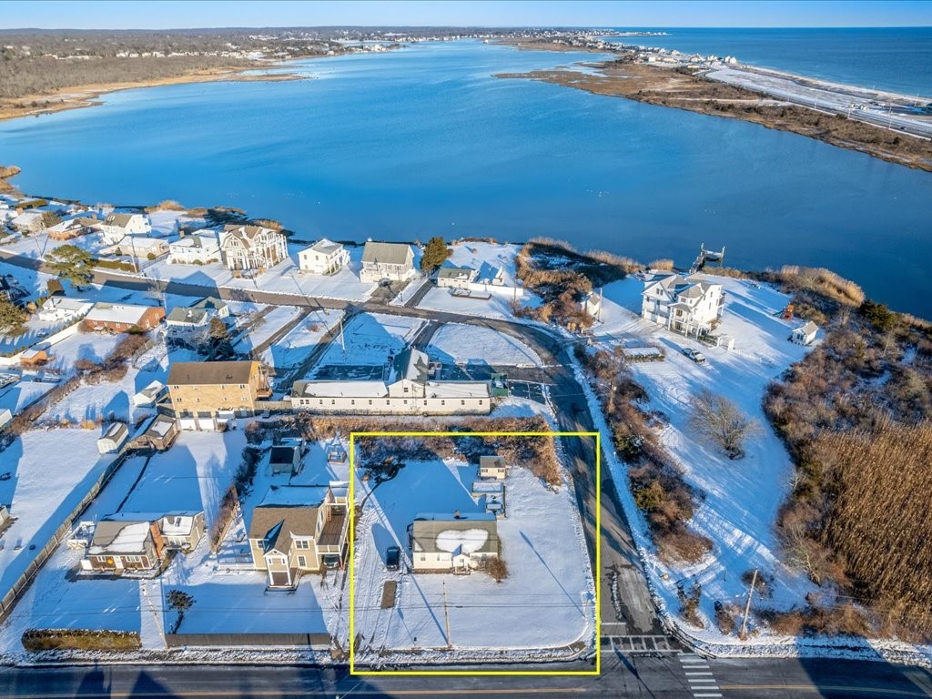43 Winnapaug Road Westerly, RI 02891 - Photo 4 of 26