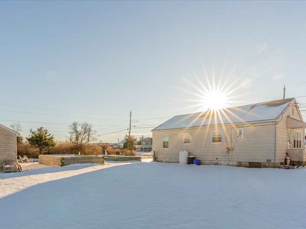 43 Winnapaug Road Westerly, RI 02891 - Photo 9 of 26