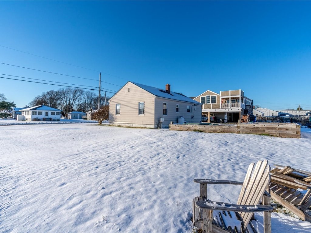 43 Winnapaug Road Westerly, RI 02891 - Photo 10 of 26