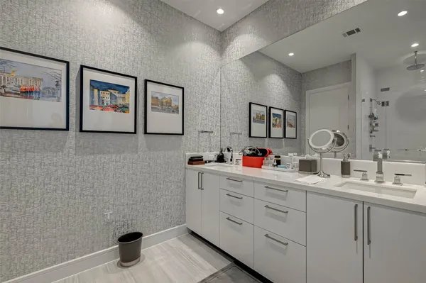 $11,000 | 4521 San Felipe Street, Unit 2501, Houston, TX 77027