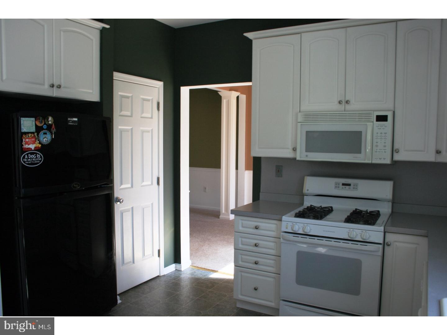 119 Julie Road Pottstown, PA 19464 - Photo 6 of 14 Kitchen