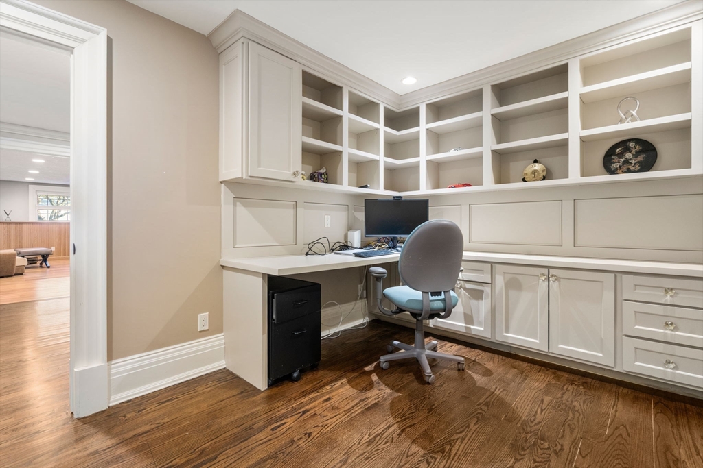 11 Hillcrest Road Weston, MA 02493 - Photo 33 of 42 a workspace with cabinets