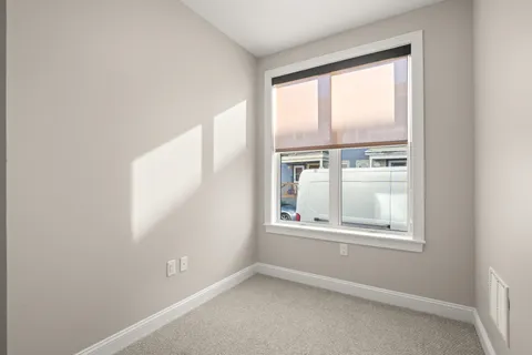 $935,000 | 99 Foundry Place, Unit 103, Portsmouth, NH 03801