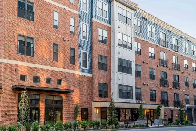 $935,000 | 99 Foundry Place, Unit 103, Portsmouth, NH 03801