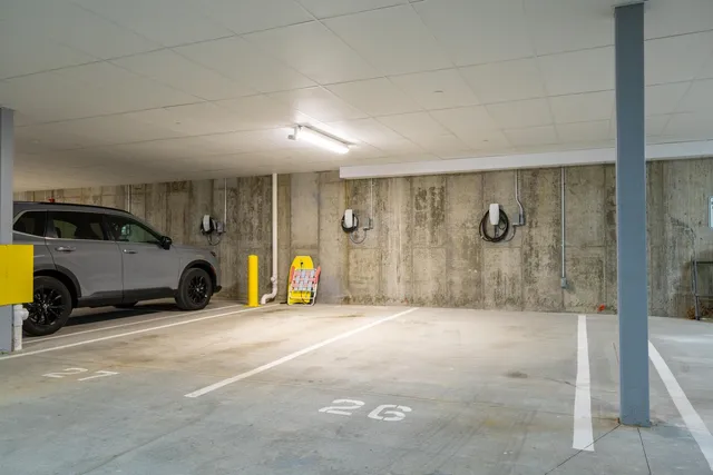 $935,000 | 99 Foundry Place, Unit 103, Portsmouth, NH 03801