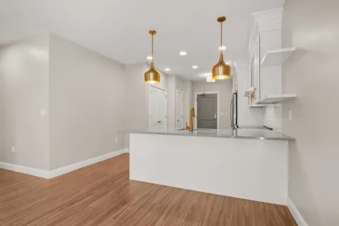$935,000 | 99 Foundry Place, Unit 103, Portsmouth, NH 03801