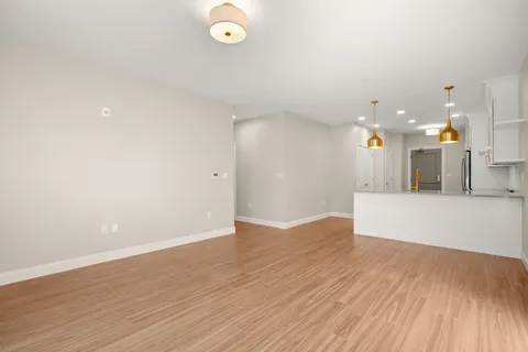 $935,000 | 99 Foundry Place, Unit 103, Portsmouth, NH 03801