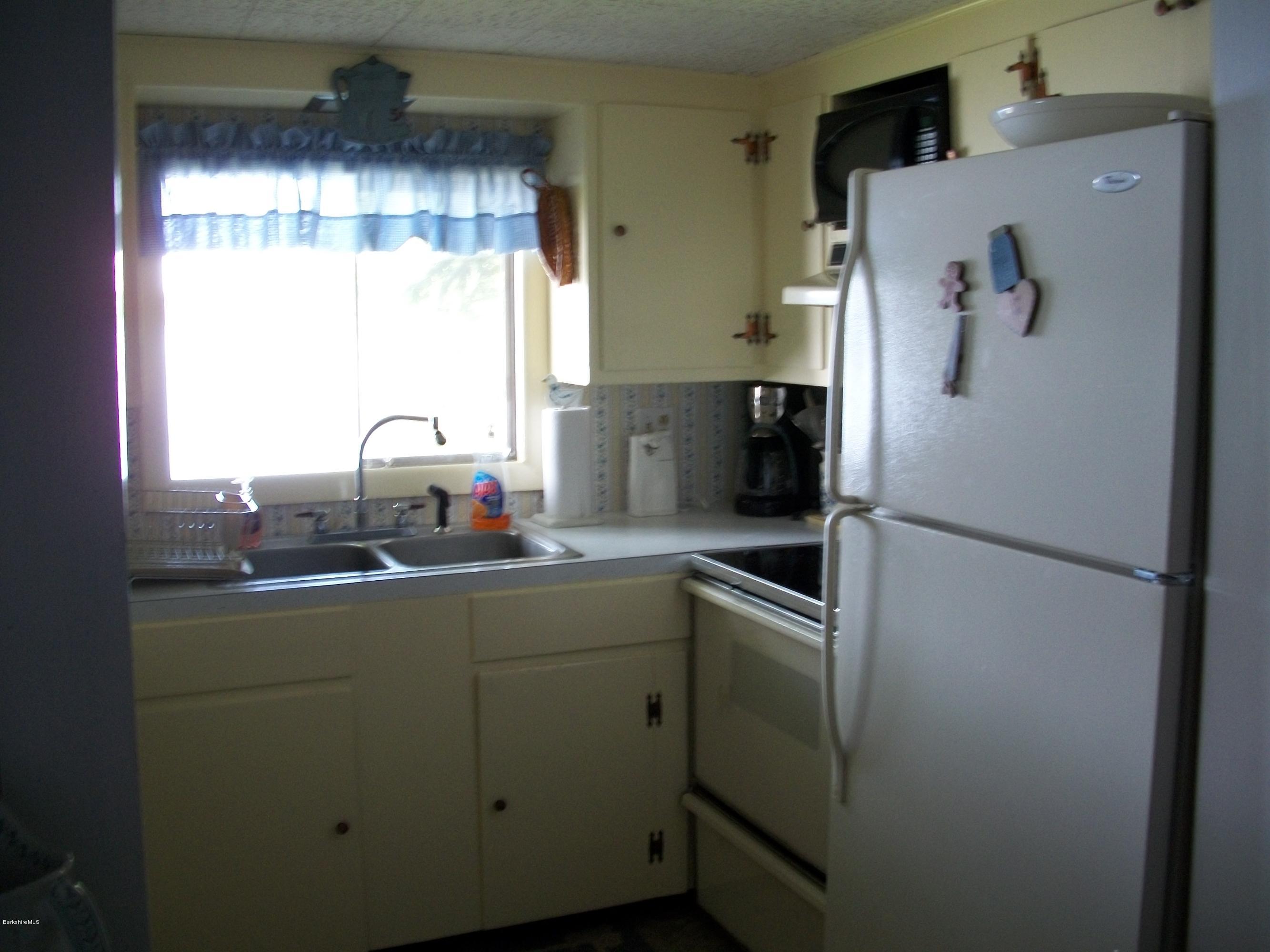 51 Chanterwood Road Lee, MA 01238 - Photo 8 of 18 Kitchen