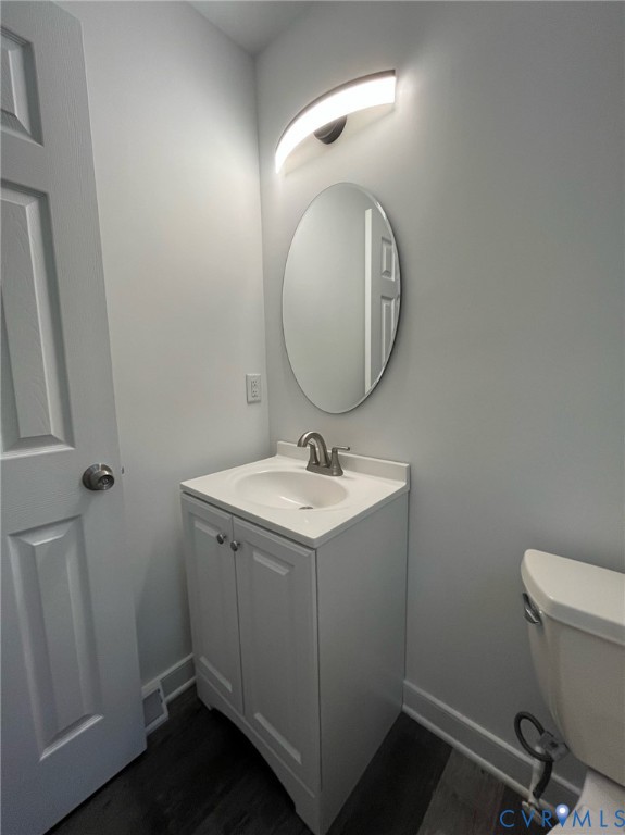 13912 Sterlings Bridge Road Midlothian, VA 23112 - Photo 28 of 47 White vanity with integrated sink, brushed nickel