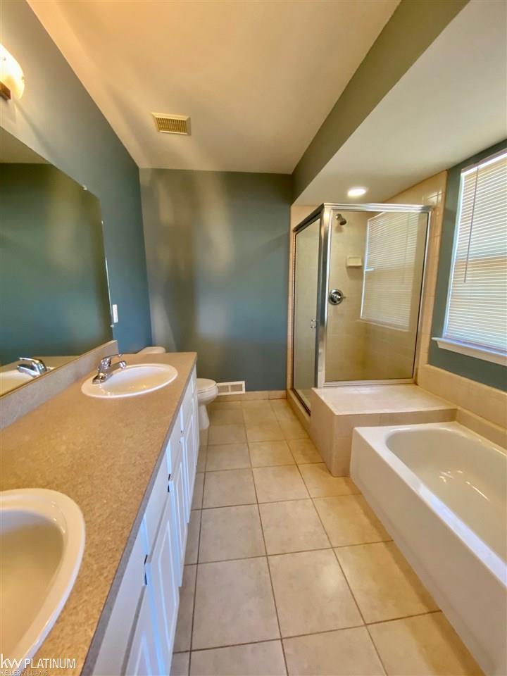2761 Eastern Avenue Rochester Hills, MI 48307 - Photo 24 of 36