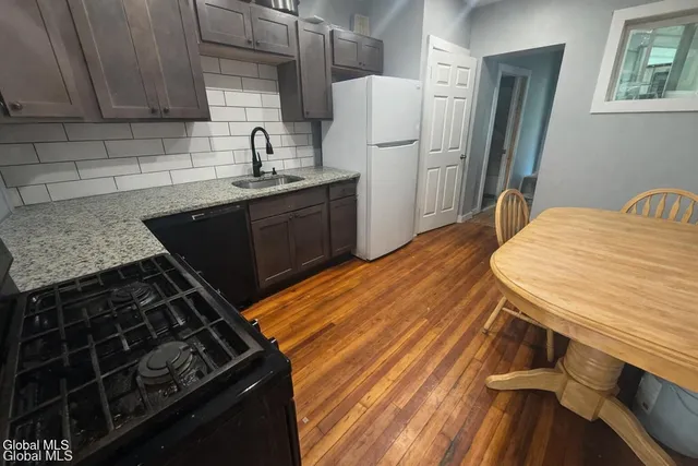 $199,900 | 193 Livingston Avenue, Albany, NY 12210