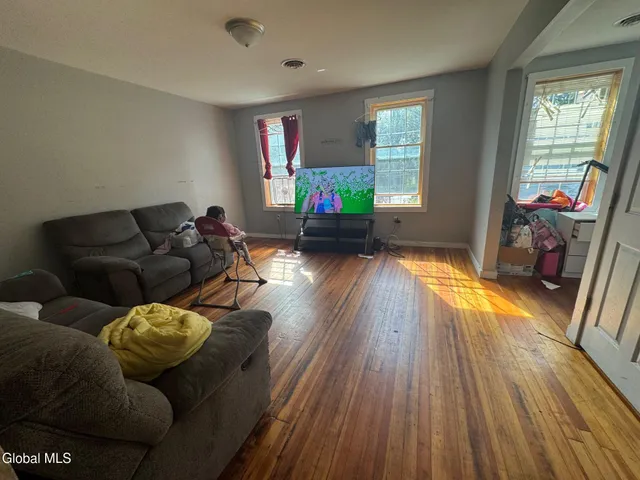 $199,900 | 193 Livingston Avenue, Albany, NY 12210