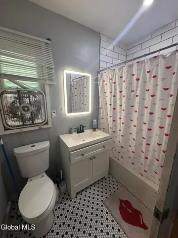 $199,900 | 193 Livingston Avenue, Albany, NY 12210