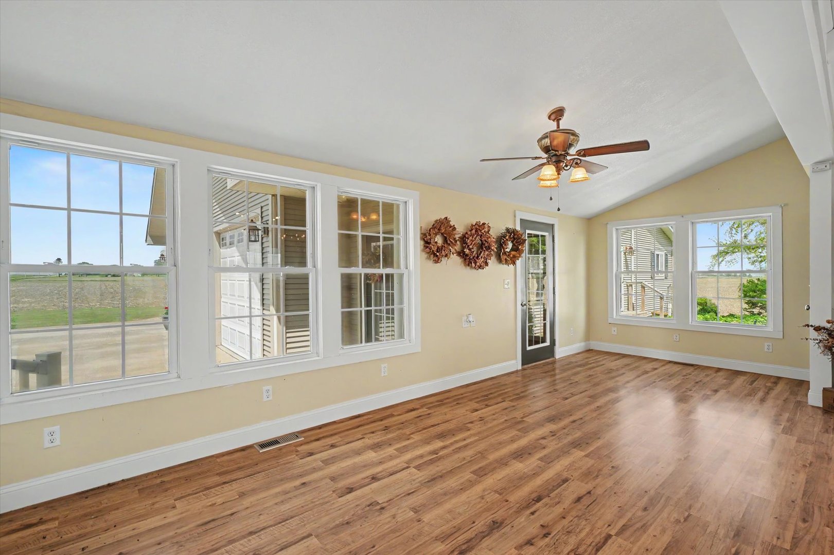 2740 County Road 1400 East Rantoul, IL 61866 - Photo 8 of 54