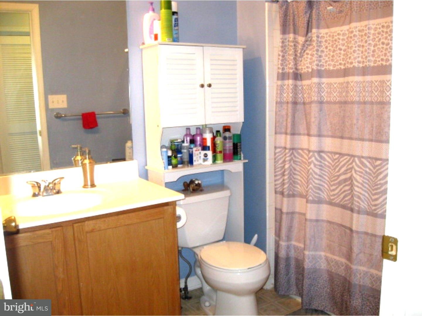 2 Shad Court Riverside, NJ 08075 - Photo 18 of 22 Bathroom