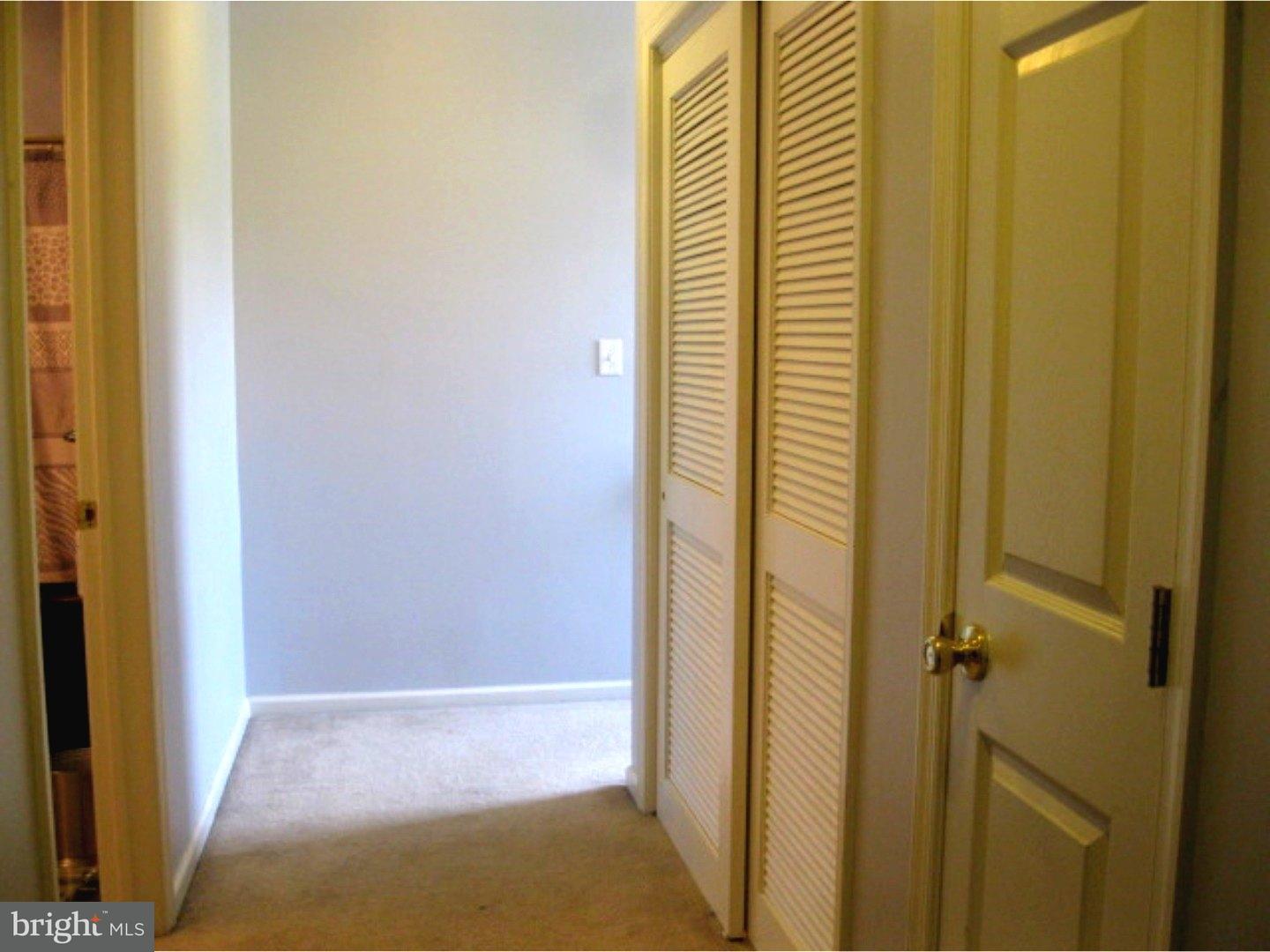 2 Shad Court Riverside, NJ 08075 - Photo 19 of 22 Hallway