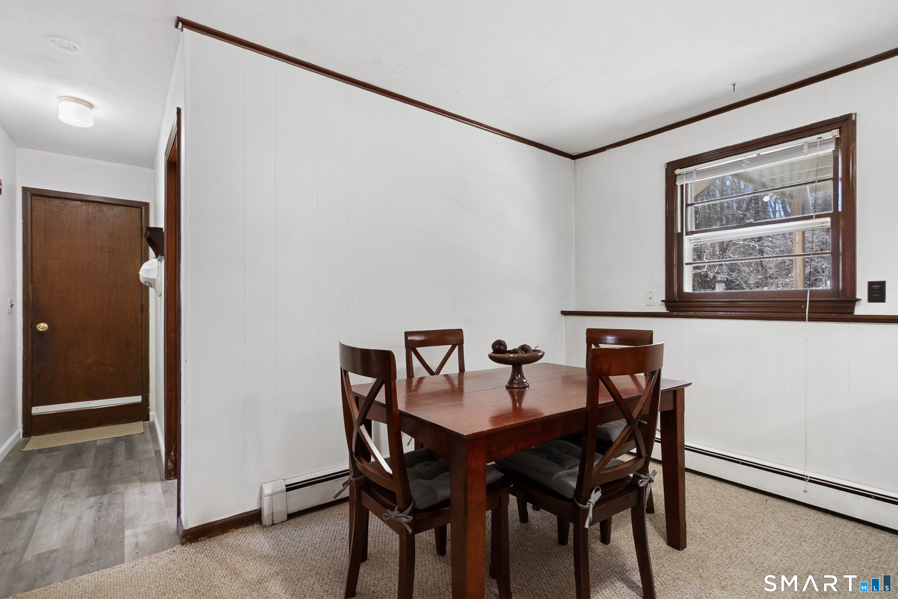 21 Hawley Rd Extension Danbury, CT 06811 - Photo 22 of 33 Lower level dining area