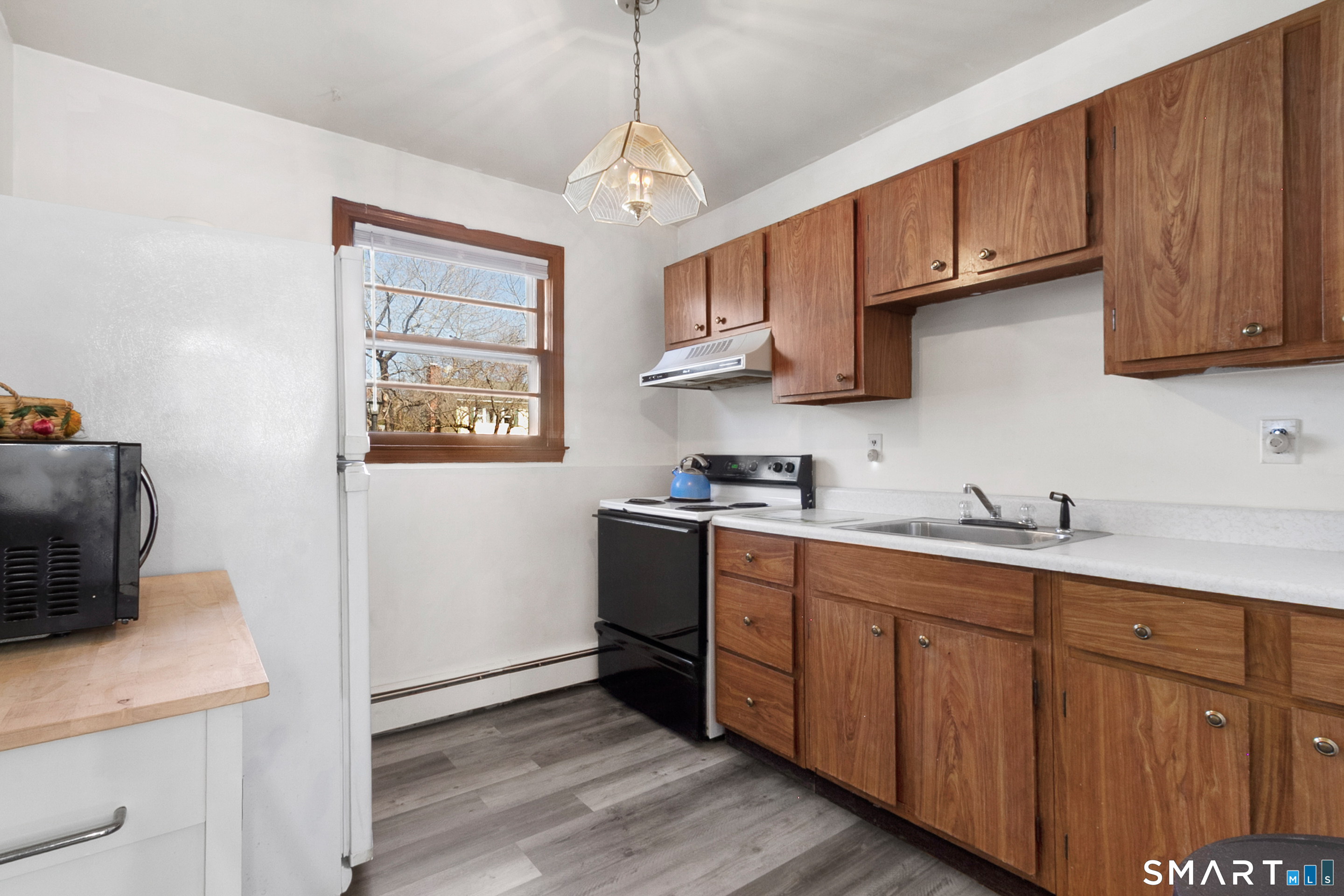 21 Hawley Rd Extension Danbury, CT 06811 - Photo 24 of 34 Second Kitchen - lower level