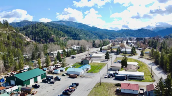 $129,000 | 704 West Yellowstone Avenue, Osburn, ID 83849